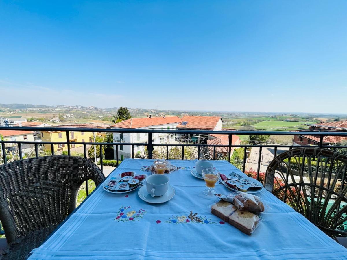 Casa Vacanze Con Vista Panoramica Frassinello Kültér fotó